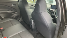 Nissan Juke 1.0 DiG-T 114 N-Connecta 5dr Petrol Hatchback